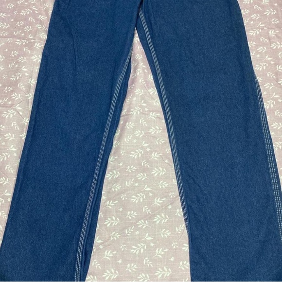 Key jeans in a dark blue wash. - Picture 4 of 6